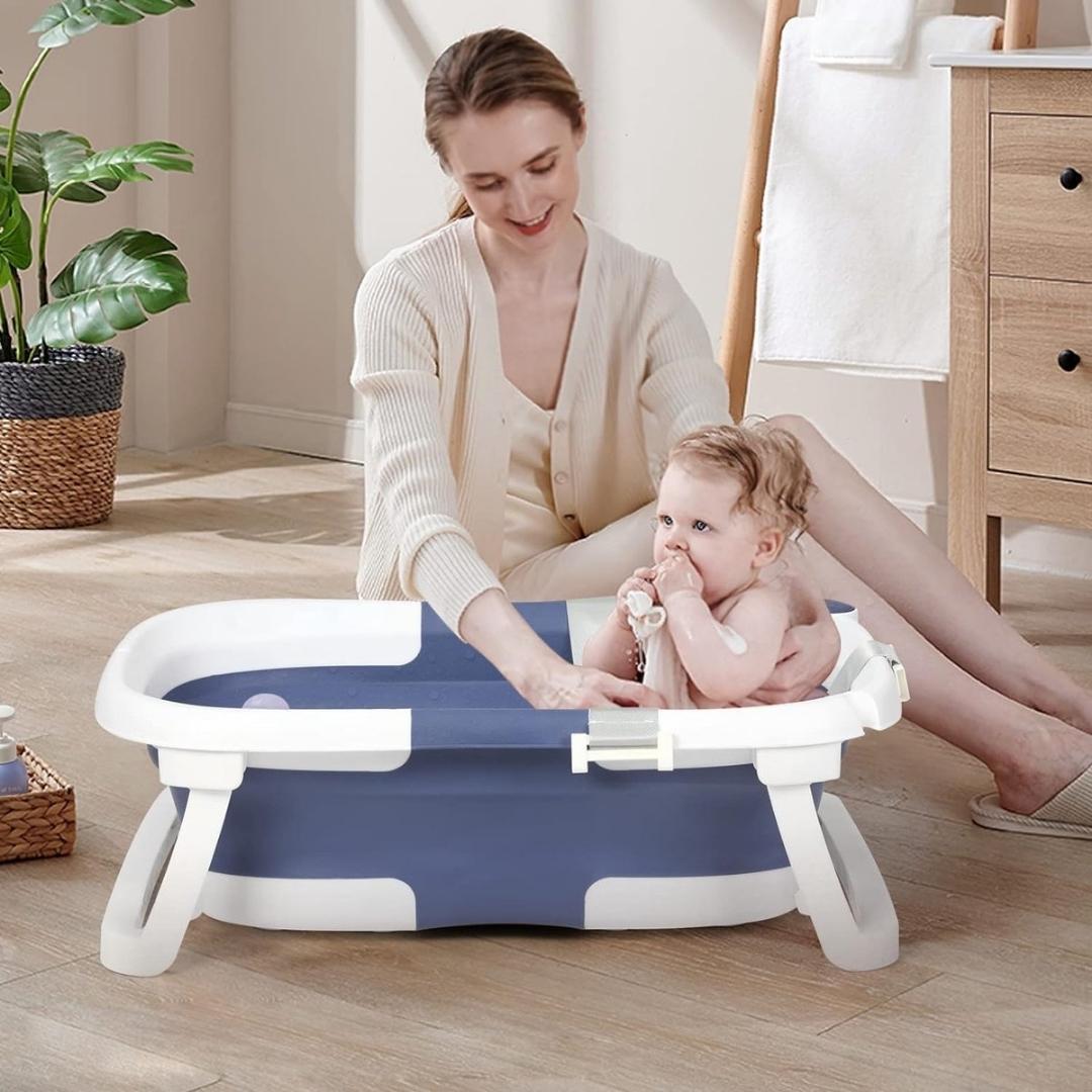 Baignoire confort pour bebe avec son thermomètre intégré pour surveiller la température de l'eau 
#baignoire #bebe #thermomètre #confort_bebe