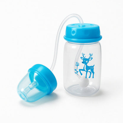 Biberon pour bebe double fonction.
Vous pouvez nourrir votre bebe tout en plaçant la récipient du biberon sur le coter de la poussette par exemple et aussi lui donner a boire avec la paille comme les plus grand,  ce que lui trouvera amusant

 #bebe #biberon #paille #nourrisson #bbebeshopping #baby #babyshop