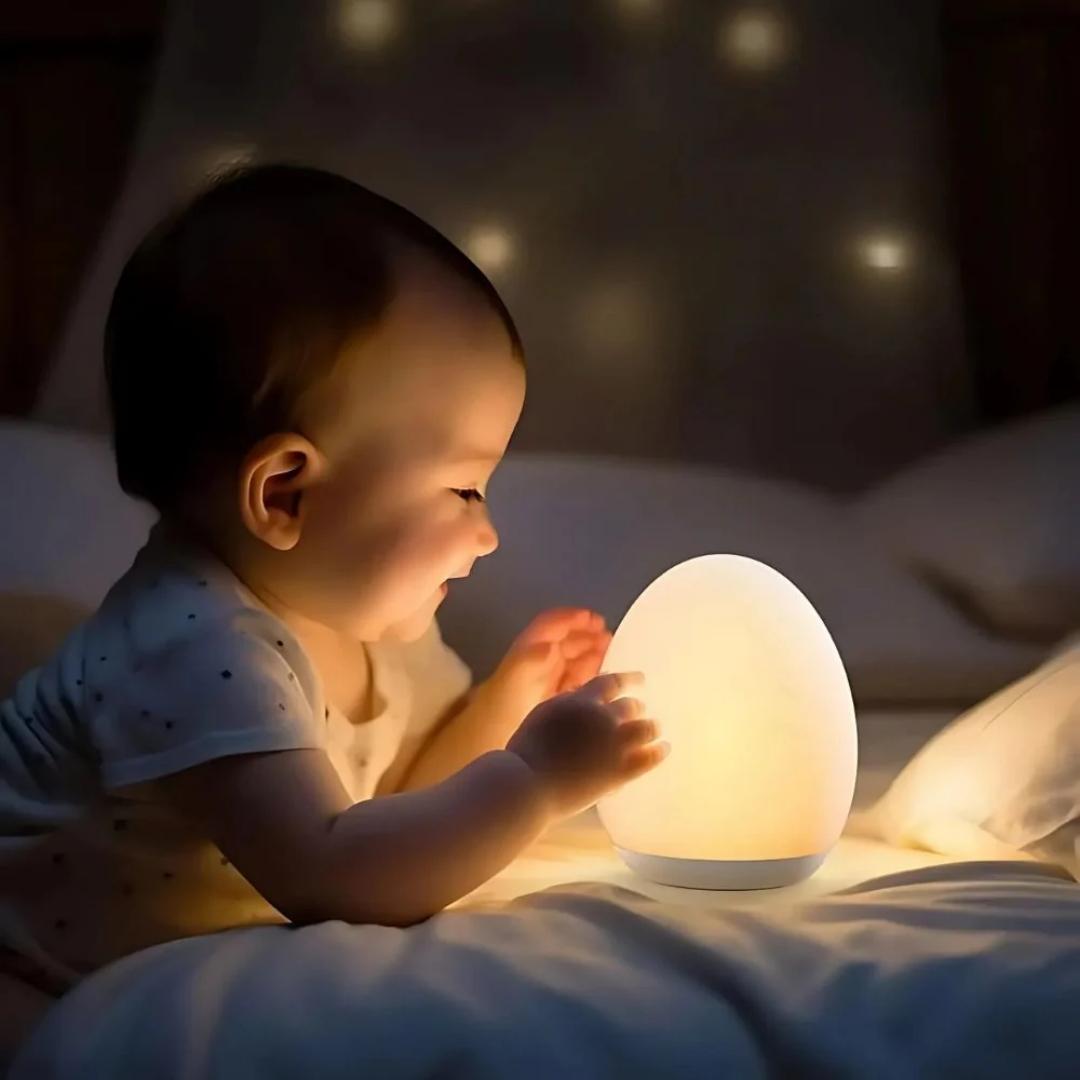 Cette veilleuse en forme d’oeuf serait ideal dans la chambre de votre bebe, avec son disign minimaliste et épuré, cette veuilleuse trouvera facilement une place deans la chambre de votre petit trésor.

#veilleuse #bebe #veilleusenuit #nuit #bebelanuit #lumiere #luminaires #baby #babyshop